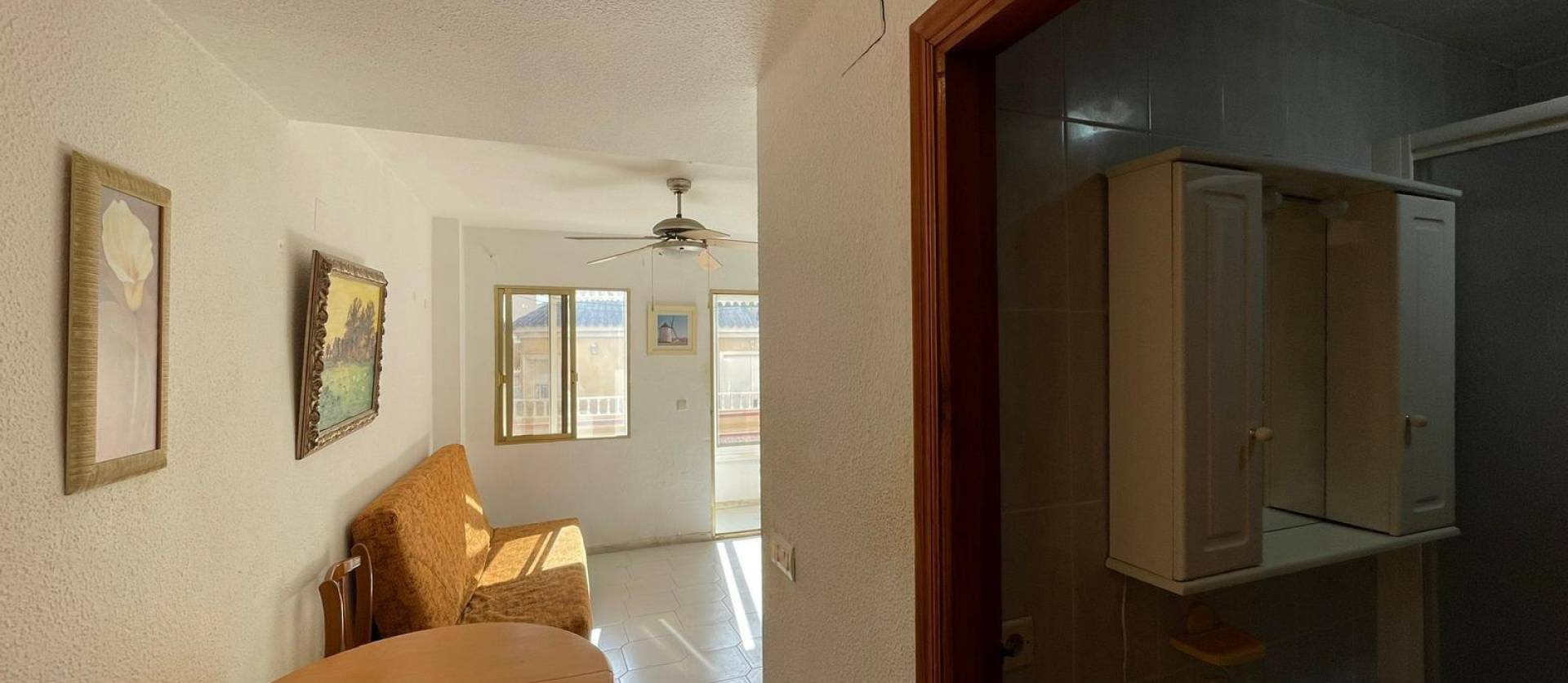 Sale - Apartment - Torrevieja - Centro