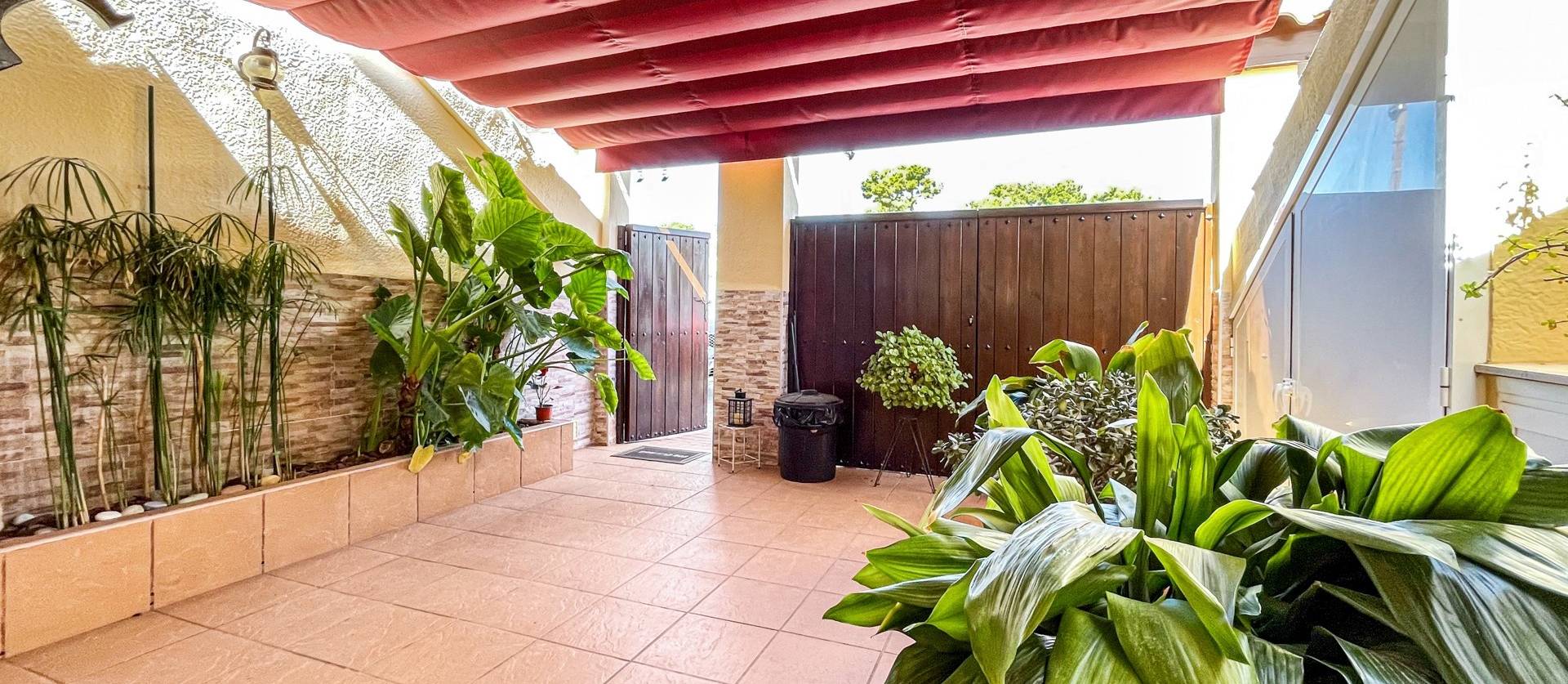 Sale - Townhouse - Torrevieja - Los Balcones