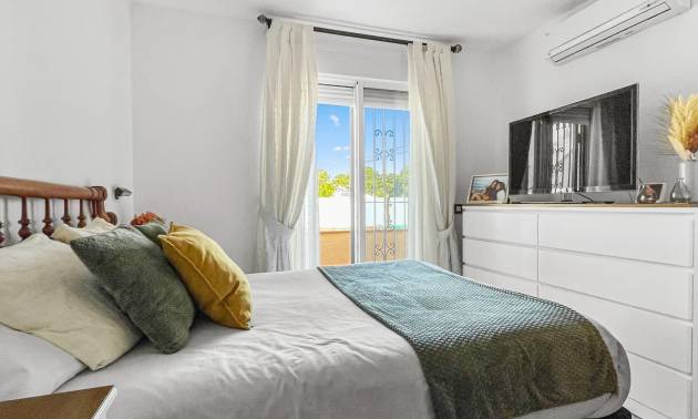 Sale - Townhouse - Torrevieja - Los Balcones
