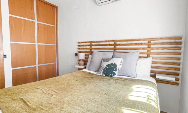 Sale - Townhouse - Torrevieja - Los Balcones