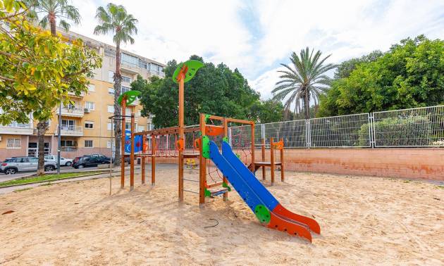 Sale - Apartment - Torrevieja - Estacion de autobuses