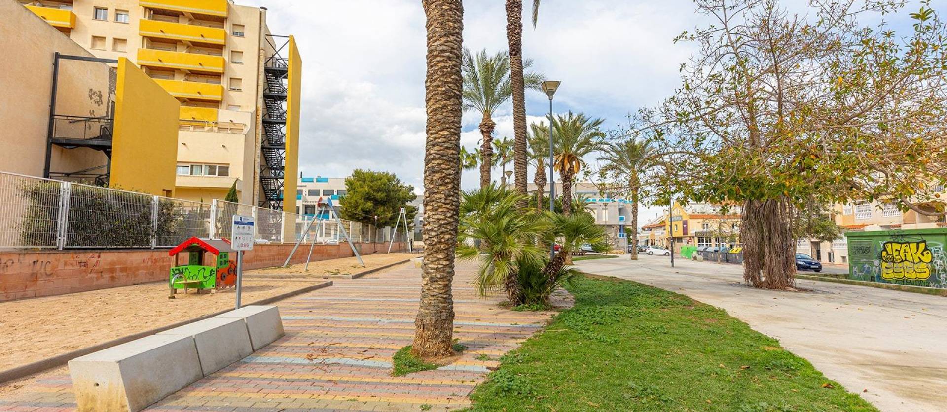 Sale - Apartment - Torrevieja - Estacion de autobuses