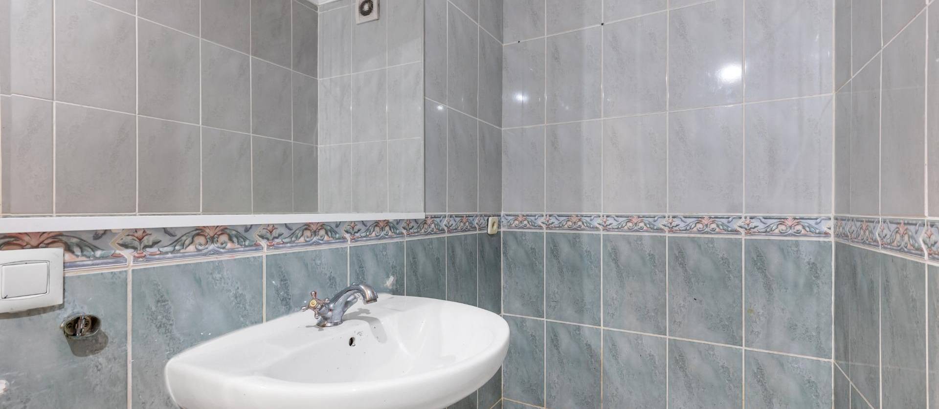 Venta - Apartment - Torrevieja - Puerto Deportivo