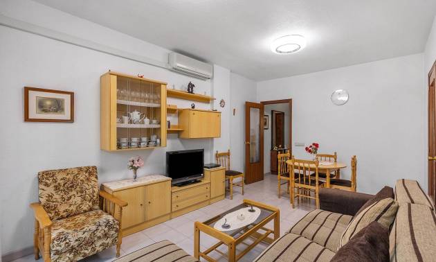 Venta - Apartment - Torrevieja - Estacion de autobuses
