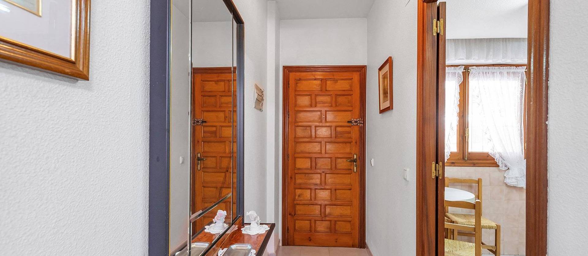 Venta - Apartment - Torrevieja - Estacion de autobuses