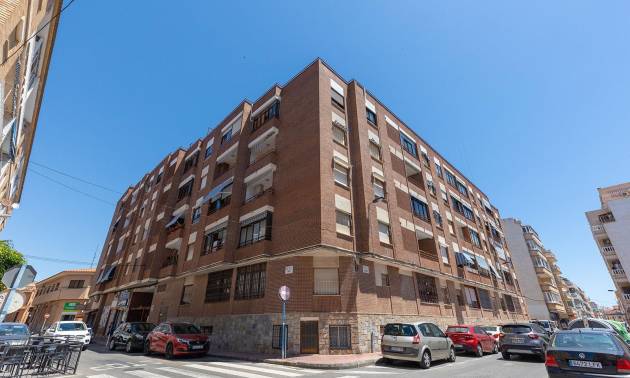 Venta - Apartment - Torrevieja - Estacion de autobuses