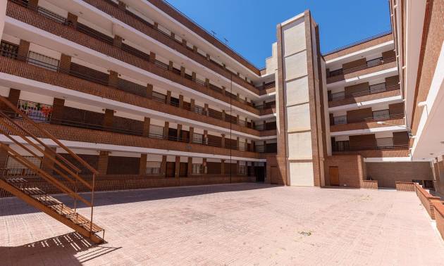 Venta - Apartment - Torrevieja - Estacion de autobuses