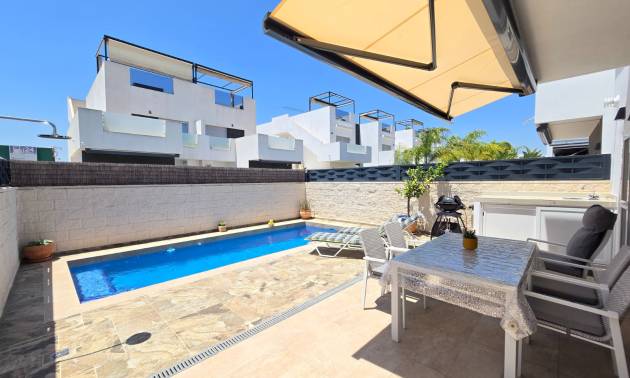 Sale - Villa * - Ciudad Quesada * - Doña Pepa *