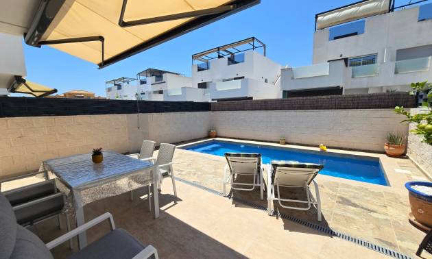 Sale - Villa * - Ciudad Quesada * - Doña Pepa *