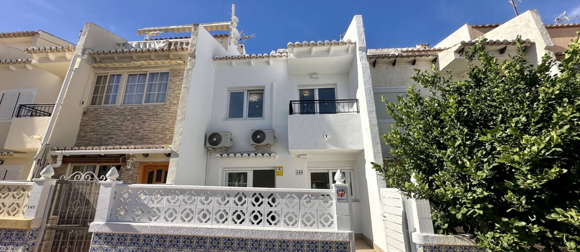 Sale - Townhouse - Torrevieja - Los Balcones