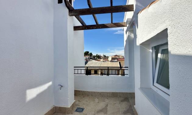 Sale - Townhouse - Torrevieja - Los Balcones