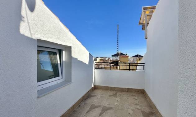 Sale - Townhouse - Torrevieja - Los Balcones