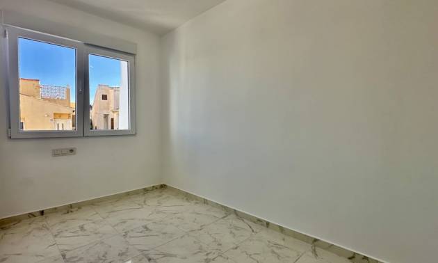 Sale - Townhouse - Torrevieja - Los Balcones