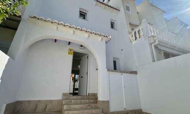 Sale - Townhouse - Torrevieja - Los Balcones
