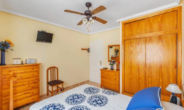 Sale - Apartment - Torrevieja - Estacion de autobuses