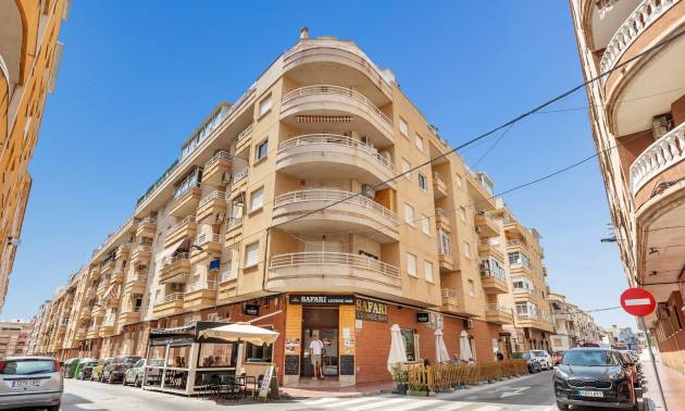 Sale - Apartment - Torrevieja - Estacion de autobuses
