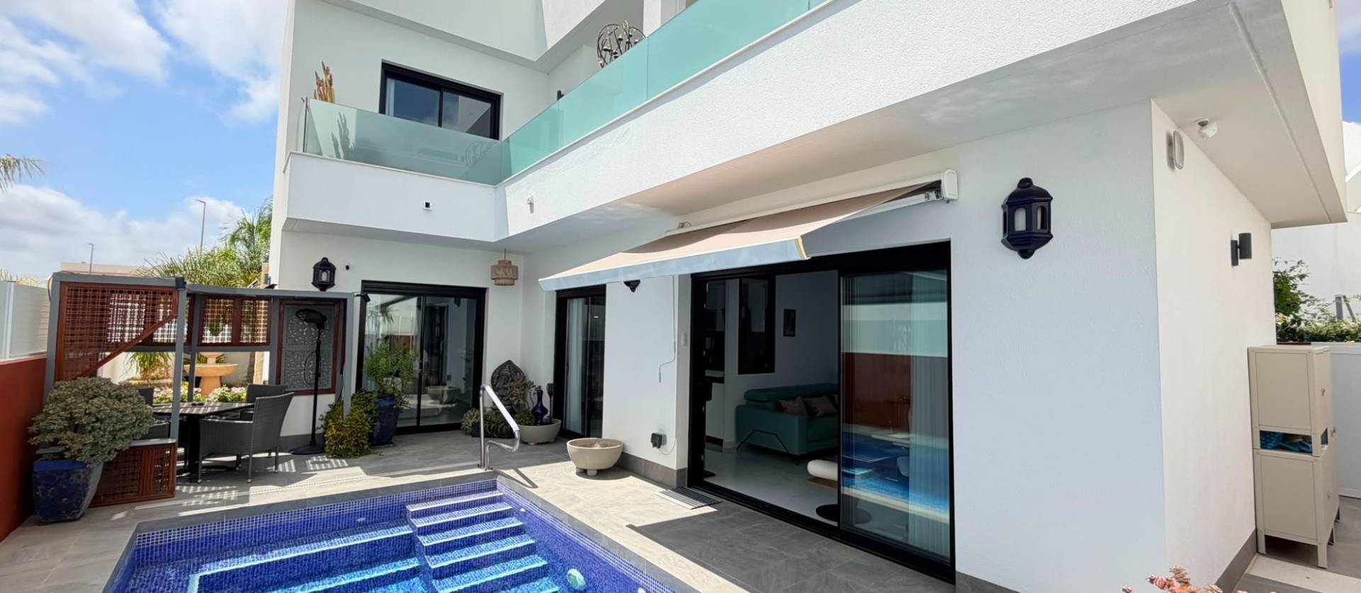 Sale - 4. House - Detached Villa - Los Montesinos - La Herrada