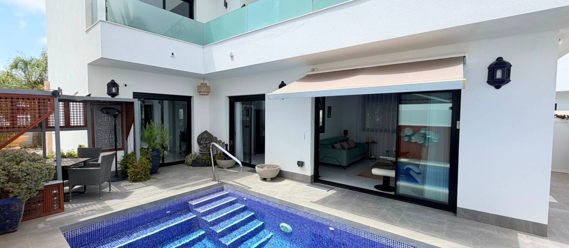 Sale - 4. House - Detached Villa - Los Montesinos - La Herrada
