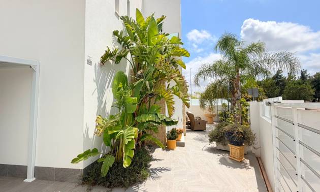 Sale - 4. House - Detached Villa - Los Montesinos - La Herrada