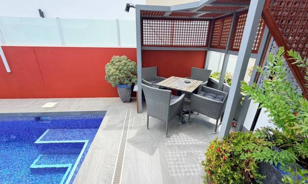 Sale - 4. House - Detached Villa - Los Montesinos - La Herrada