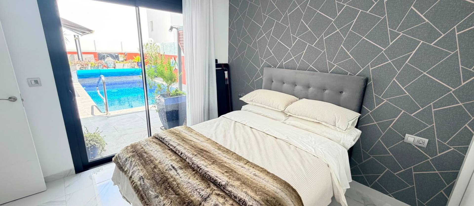 Sale - 4. House - Detached Villa - Los Montesinos - La Herrada