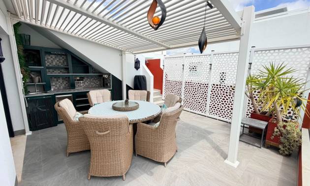 Sale - 4. House - Detached Villa - Los Montesinos - La Herrada