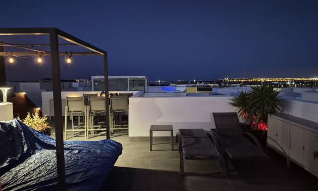 Sale - 4. House - Detached Villa - Los Montesinos - La Herrada