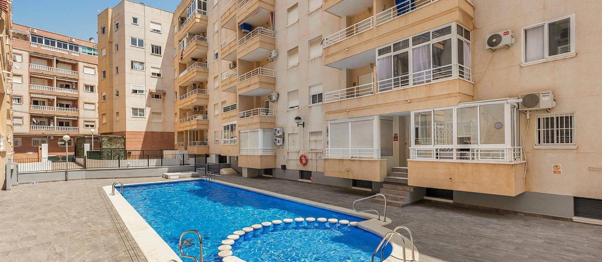 Sale - Apartment - Torrevieja - Estacion de autobuses