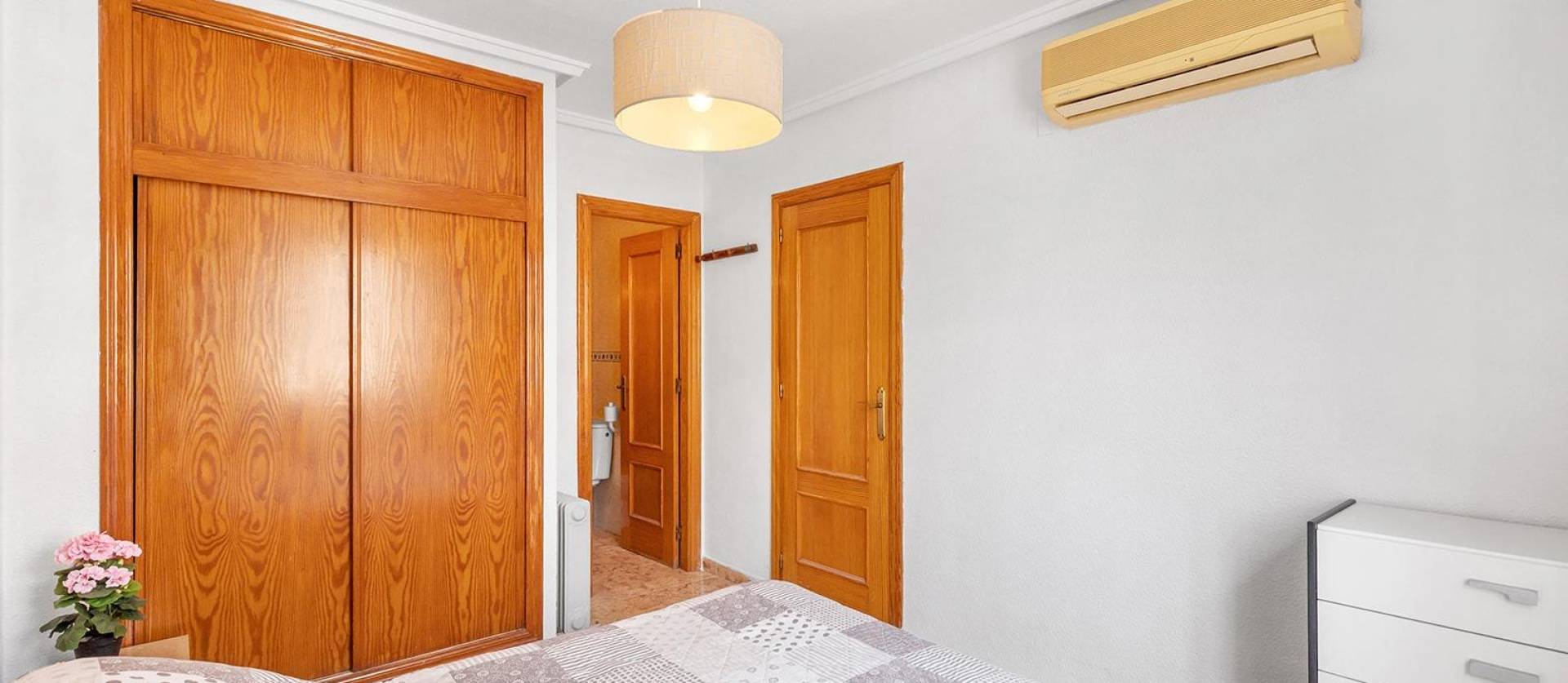 Sale - Apartment - Torrevieja - Estacion de autobuses