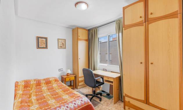 Sale - Apartment - Torrevieja - Estacion de autobuses