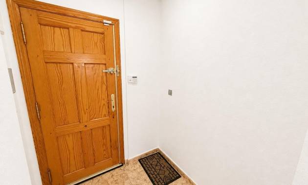 Sale - Apartment - Torrevieja - Estacion de autobuses