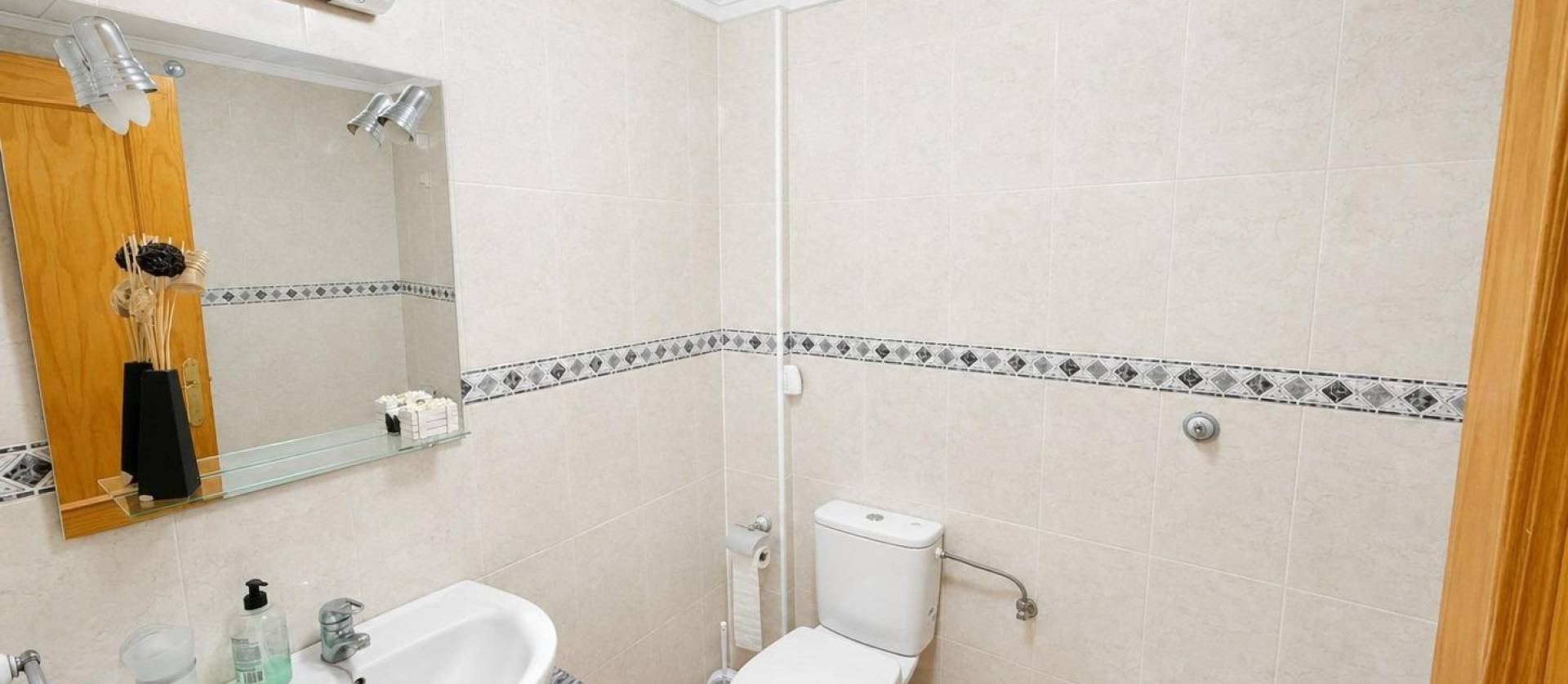 Sale - Apartment - Torrevieja - Estacion de autobuses