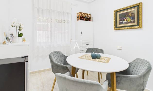 Bestaande woningen - Villa - Pinar de Campoverde