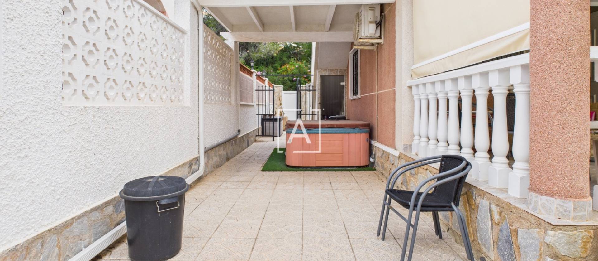Bestaande woningen - Villa - Pinar de Campoverde