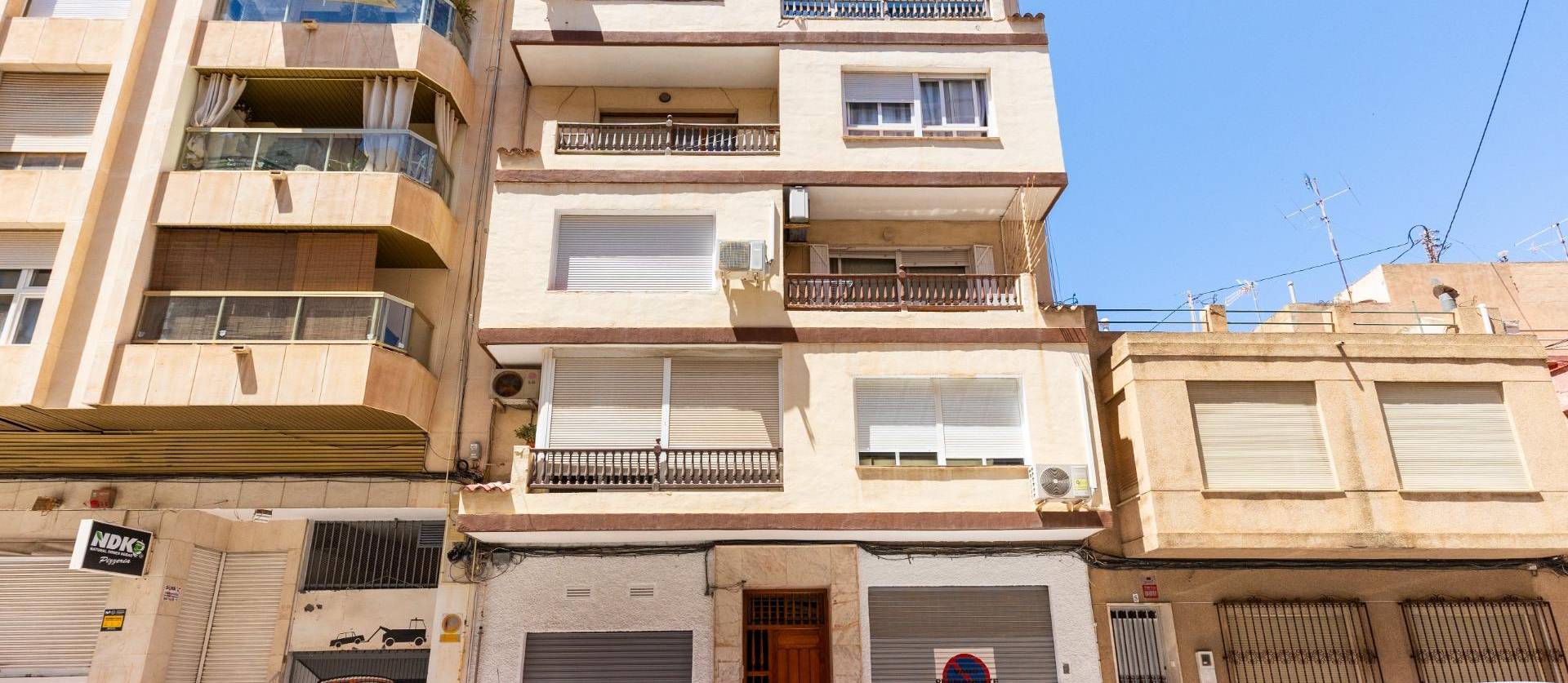 Bestaande woningen - Appartment - Torrevieja - Puerto Deportivo