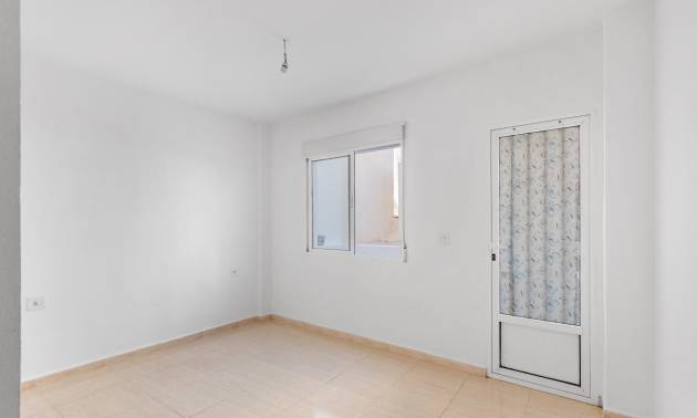 Bestaande woningen - Appartment - Torrevieja - Puerto Deportivo