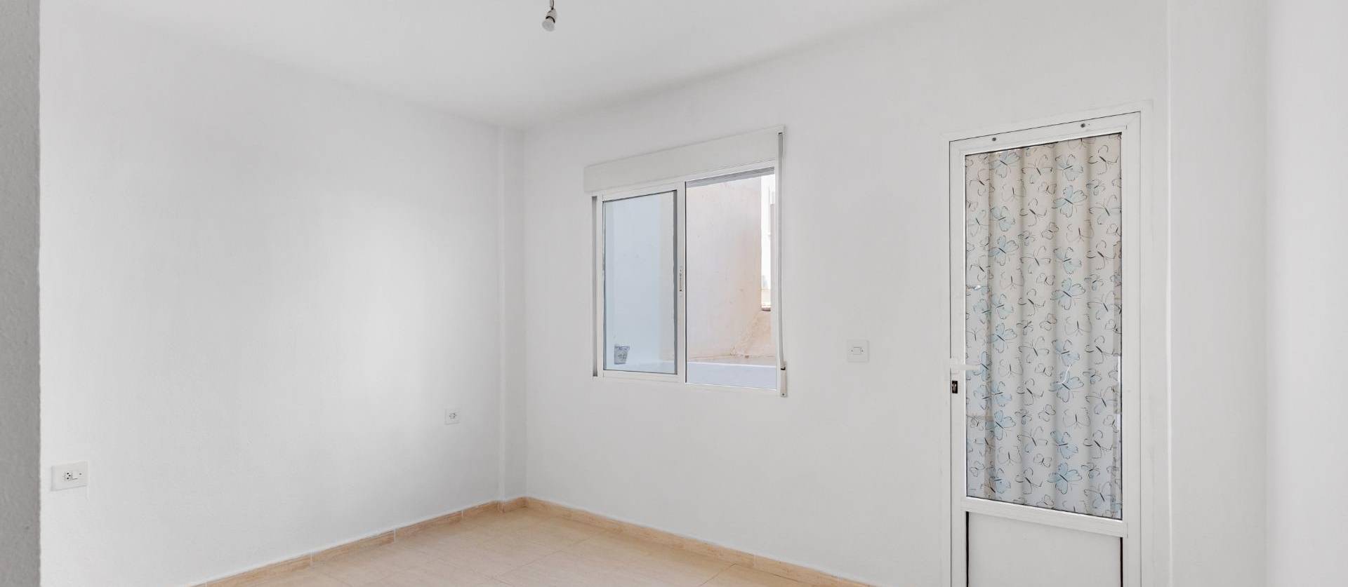 Bestaande woningen - Appartment - Torrevieja - Puerto Deportivo