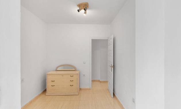 Bestaande woningen - Appartment - Torrevieja - Puerto Deportivo
