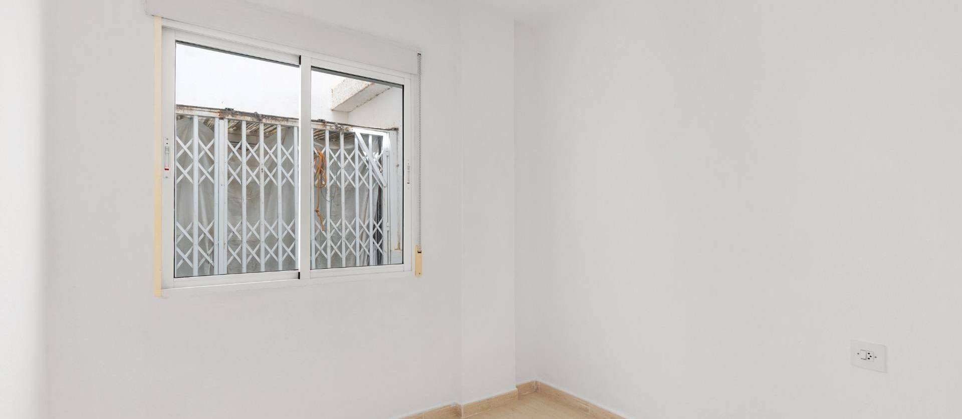 Bestaande woningen - Appartment - Torrevieja - Puerto Deportivo