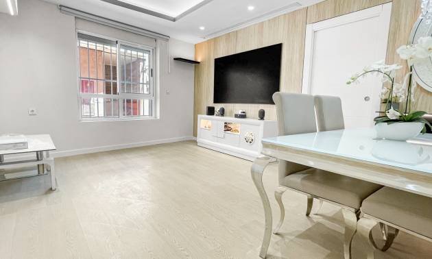 Venta - Apartment - Torrevieja
