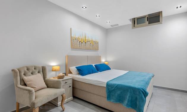 Revente - Villa - Orihuela Costa - Villamartín