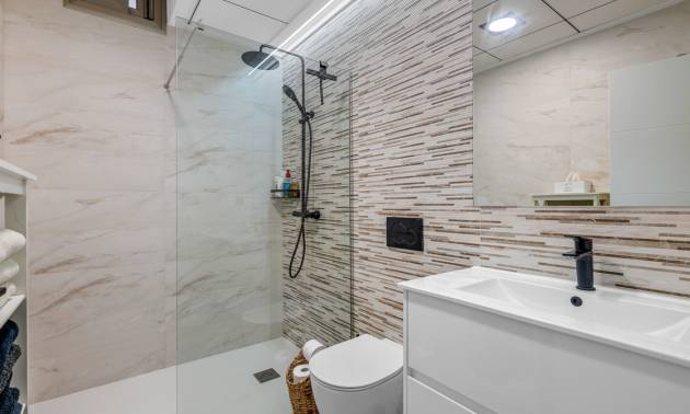 Revente - Villa - Orihuela Costa - Villamartín