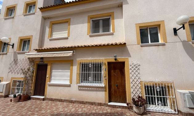 Revente - Maison de ville - Torremendo