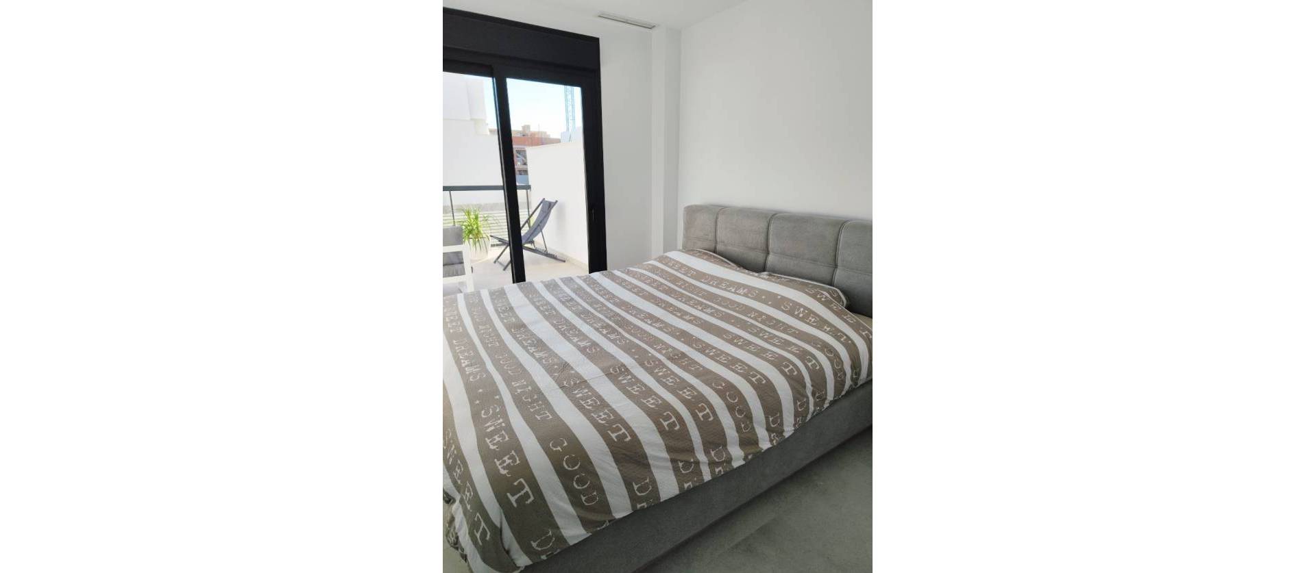 Sale - Apartments - Pilar de la Horadada - El Mojón