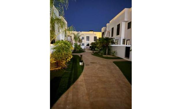 Sale - Apartments - Pilar de la Horadada - El Mojón