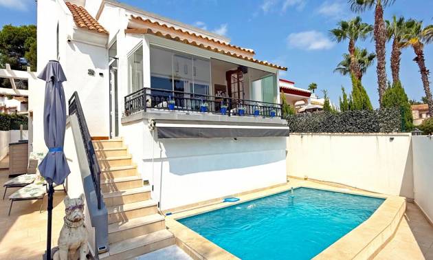 Sale - Villa - Orihuela Costa - Villamartín