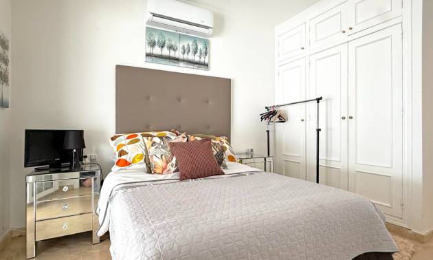 Sale - Villa - Orihuela Costa - Villamartín
