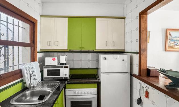 Sale - Bungalow - Torrevieja - Nueva Torrevieja - Aguas Nuevas