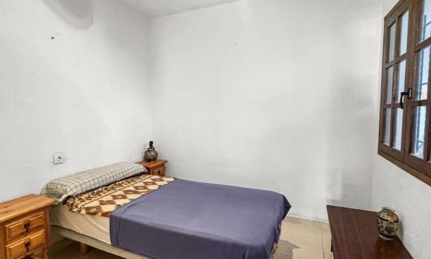 Sale - Bungalow - Torrevieja - Nueva Torrevieja - Aguas Nuevas