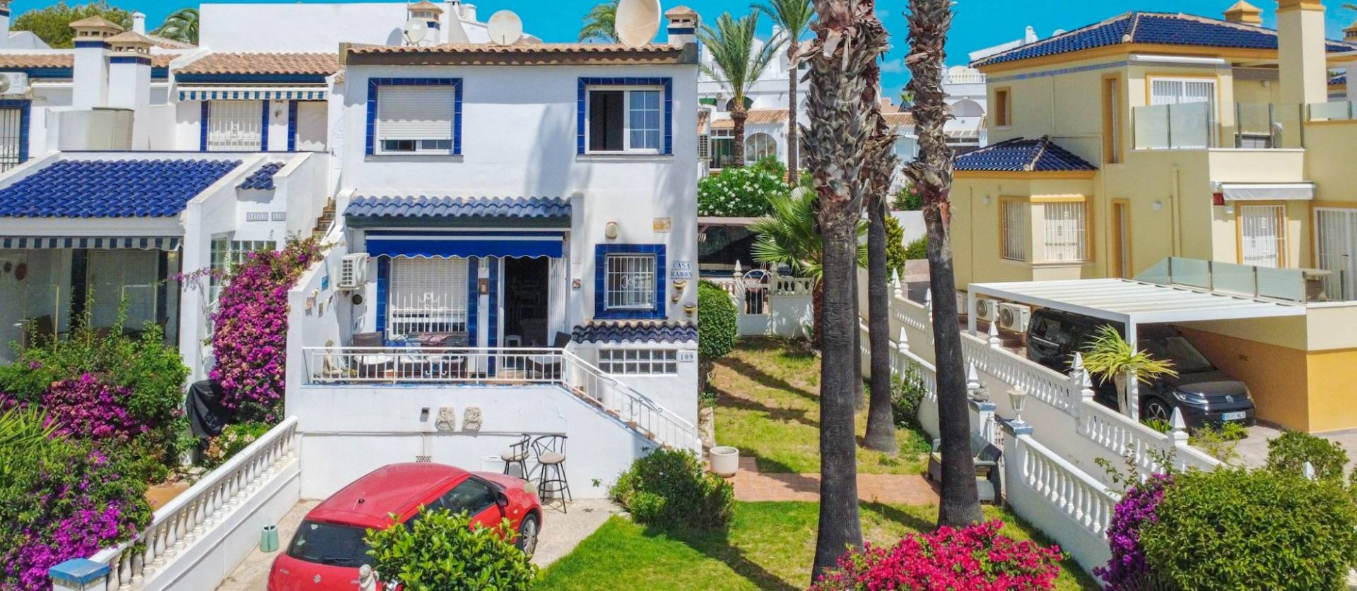 Sale - Townhouse - Orihuela Costa - La Rioja